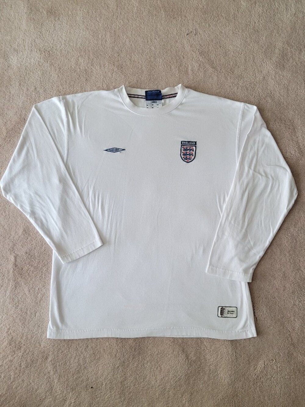 England Umbro Long Sleeve Tee Vintage Y2K Retro Shirt